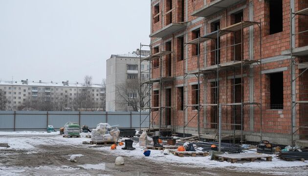 На стройке в Невском районе нашли девять нелегальных рабочих